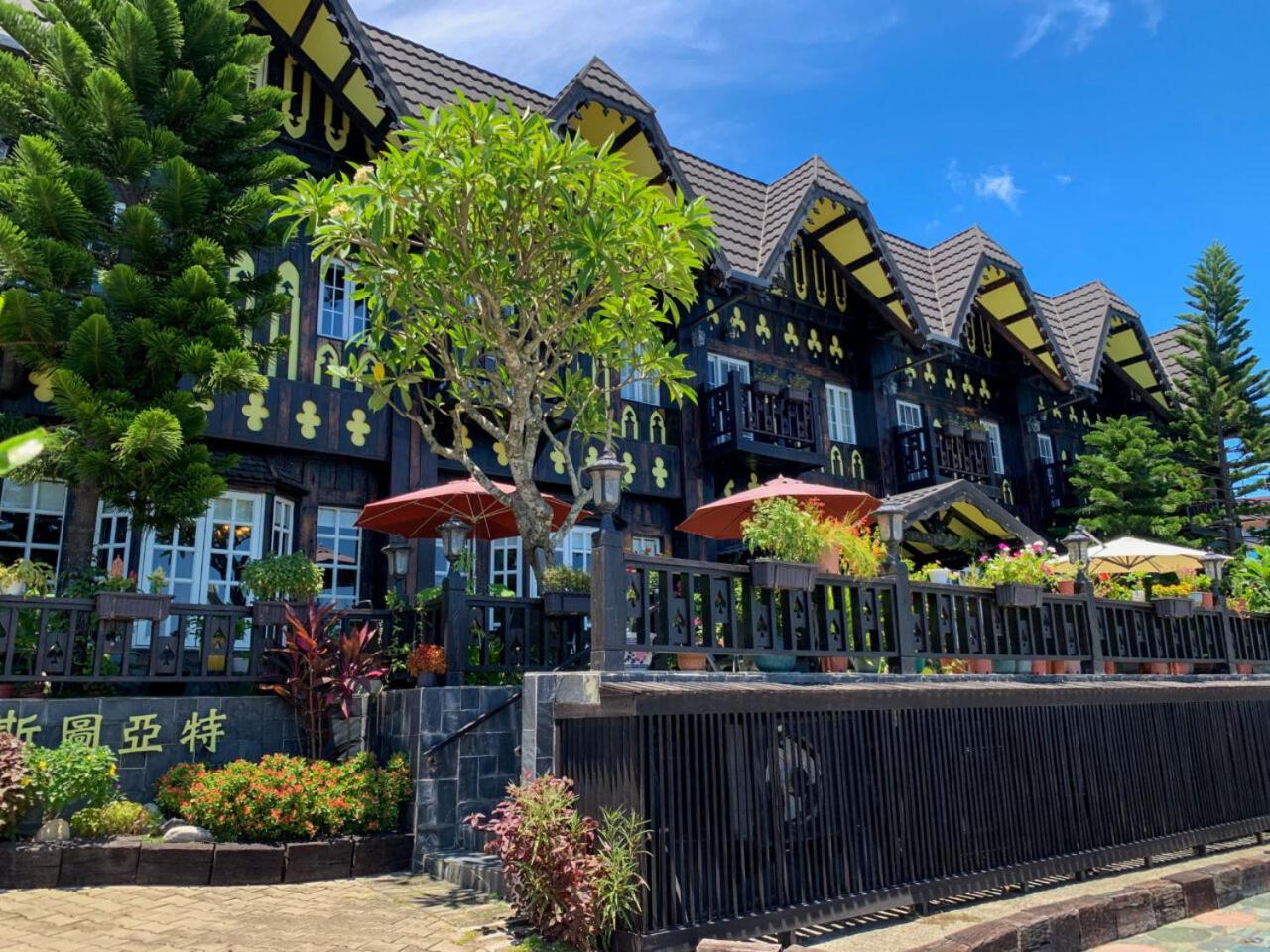 Tudor Dynasty Homestay Шоуфэн Экстерьер фото