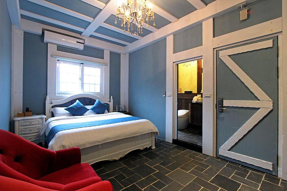 Tudor Dynasty Homestay Шоуфэн Экстерьер фото